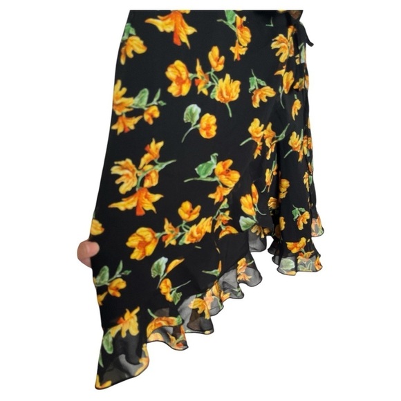 TOPSHOP black floral wrap minidress size 8 NWT B-17 - Picture 4 of 7